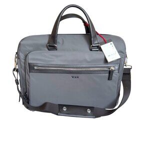 Tumi OAKFIELD Grey Nylon & Leather Large Laptop Briefcase  136350, New with tags